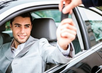 4 Settlement Strategies for Buying a Used Car