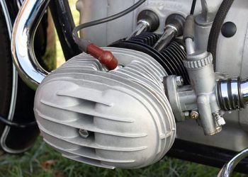 How to Change Spark Plugs on a Motorcycle?