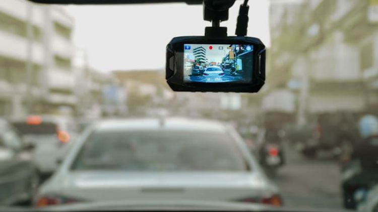 Why Buying a Dash Cam Is A Smart Investment Move