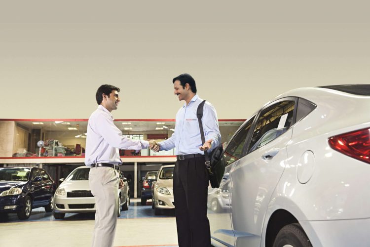 A Second Wind: The Sophisticated Guide to the Modern Used Car Journey